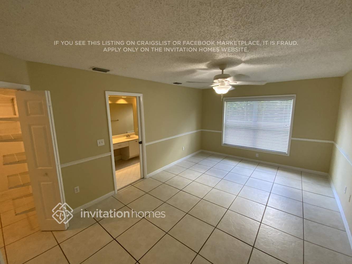 Building Photo - 9648 Tavernier Dr