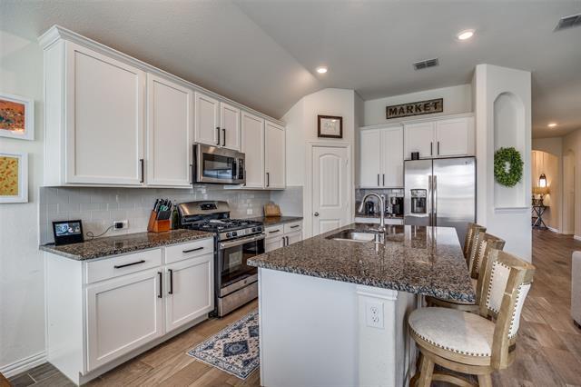 Building Photo - 4533 Hemingway Ave