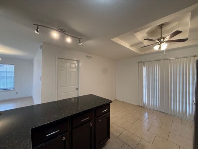 Building Photo - 1238 Shiloh Dr