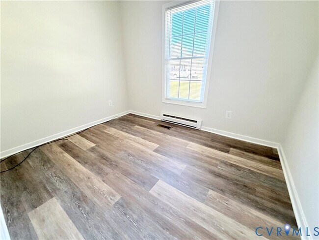 Building Photo - 5835 Huntingcreek Dr
