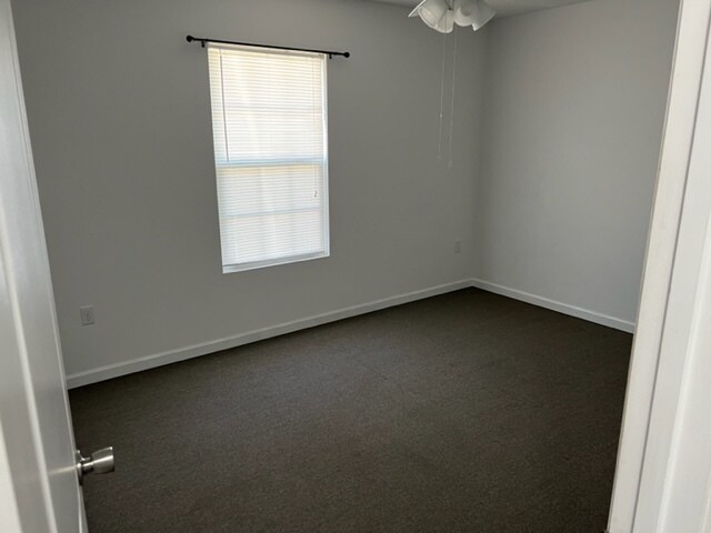 Building Photo - 145 Deer Ridge Dr