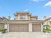 Building Photo - Immaculate 4Bd/2.5Ba Spacious Home with NE...
