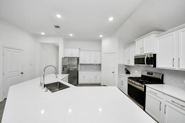 Building Photo - 1311 Stuart Run Dr