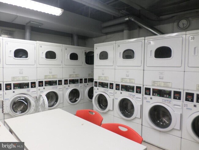 Building Photo - 4600 Connecticut Ave NW