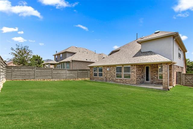 Building Photo - 713 Parkland Dr