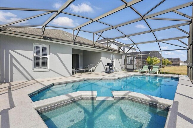 Building Photo - 634 Chadbury Way