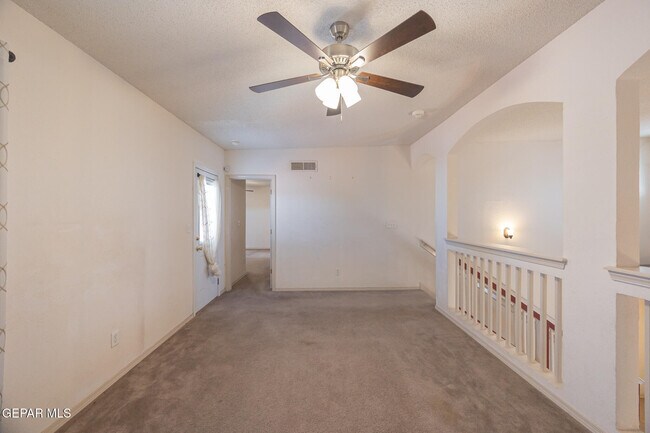 Building Photo - 749 Linda Johnson Ave