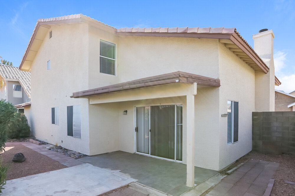 Building Photo - 1220 E Hearne Way