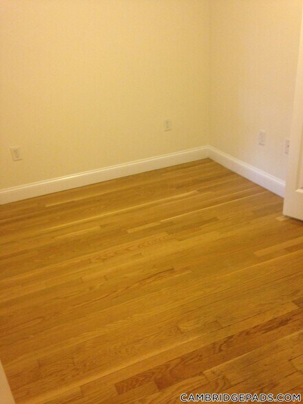 Building Photo - 26 Chauncy St