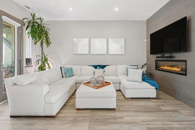 Building Photo - 1109 Hampton Ct