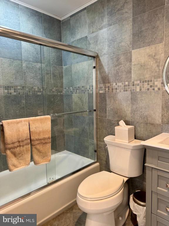 Building Photo - 9300 Atlantic Ave