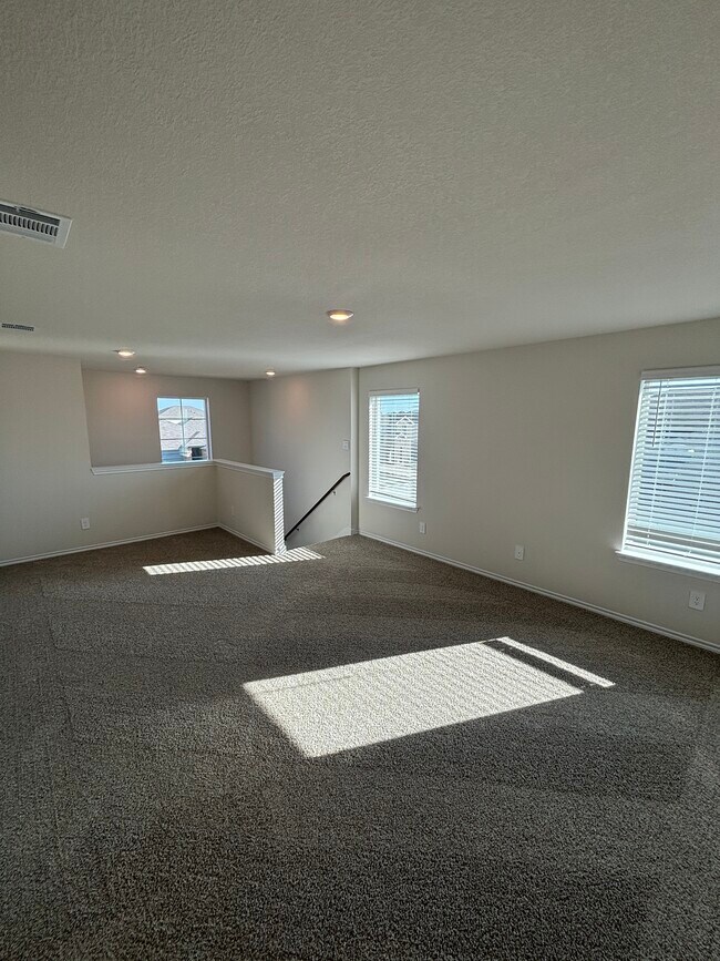 Building Photo - 3410 Marie Dr