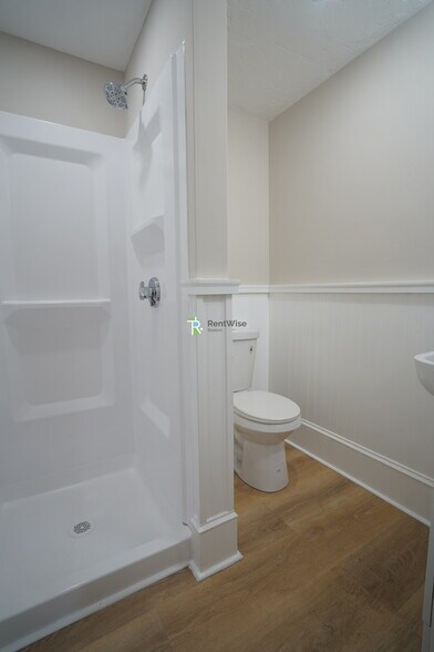 Building Photo - 142 Dorchester St
