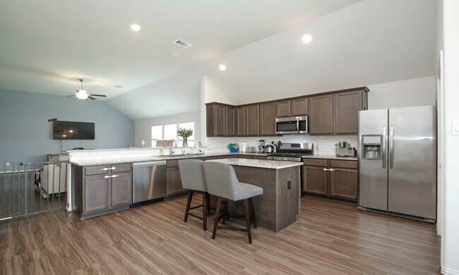 Building Photo - 20202 Creekdale Bend Dr