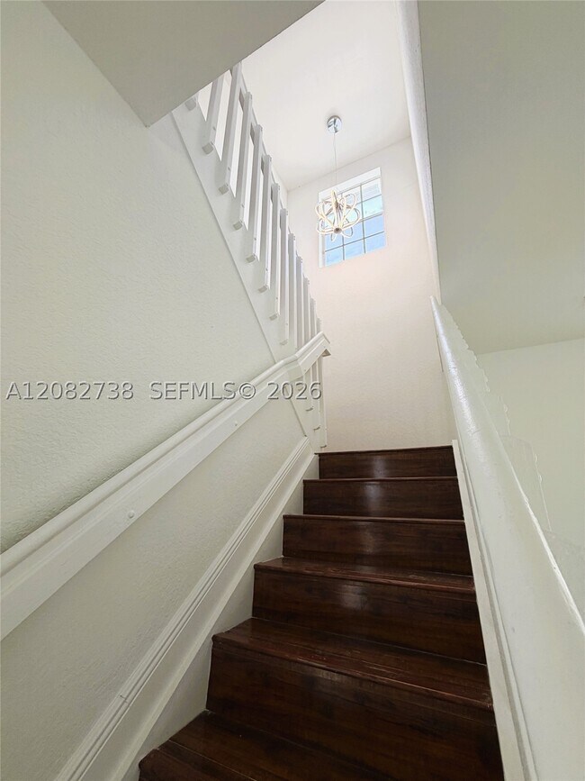 Building Photo - 14303 SW 159th Pl
