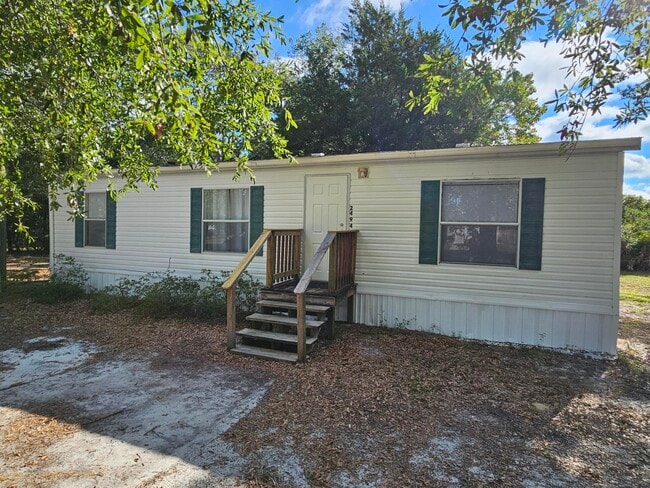 Primary Photo - 2494 Salamanca St