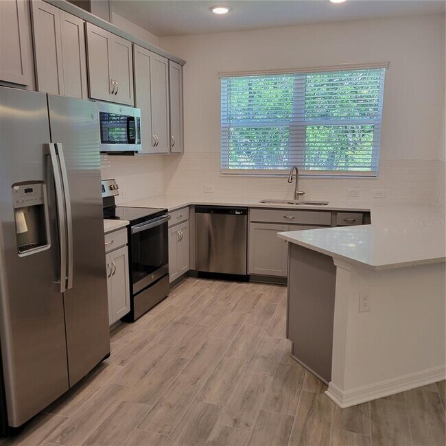 Building Photo - 3088 Via Sienna Cir