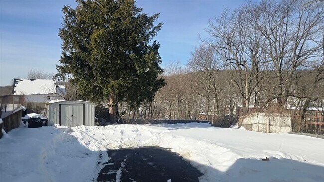 Building Photo - 29 Beech St