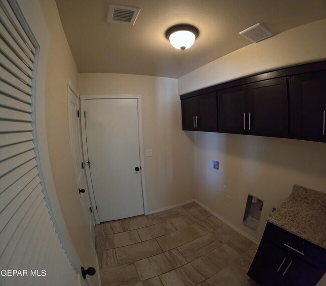 Building Photo - 3436 Dana Grey Dr