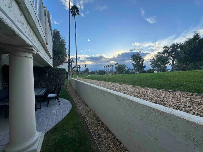 Building Photo - 187 Desert Falls Cir