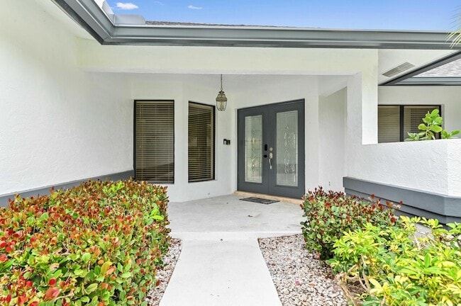 Building Photo - 13772 Ishnala Cir