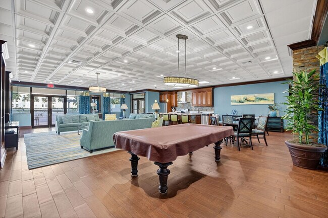 Building Photo - 3020 NE 32nd Ave