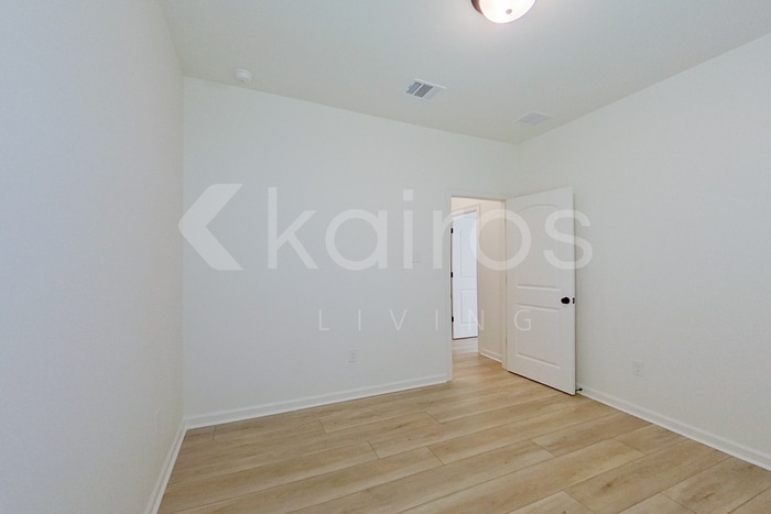 Building Photo - 107 Hendrix Rd