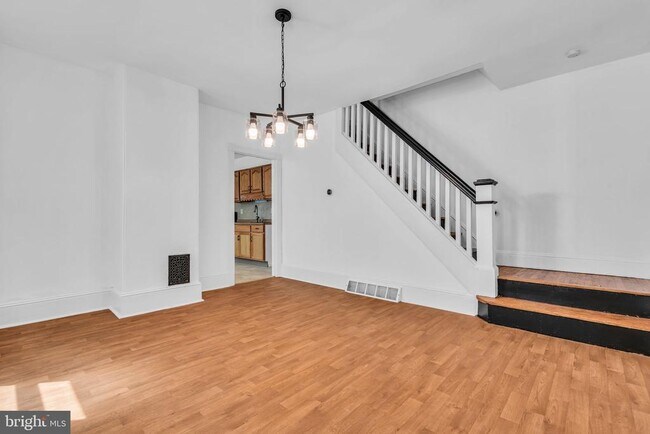 Building Photo - 110 Delaware Ave