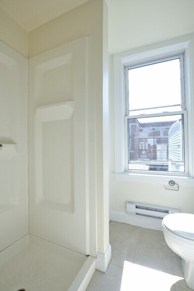 Primary Photo - 1 Grimes St
