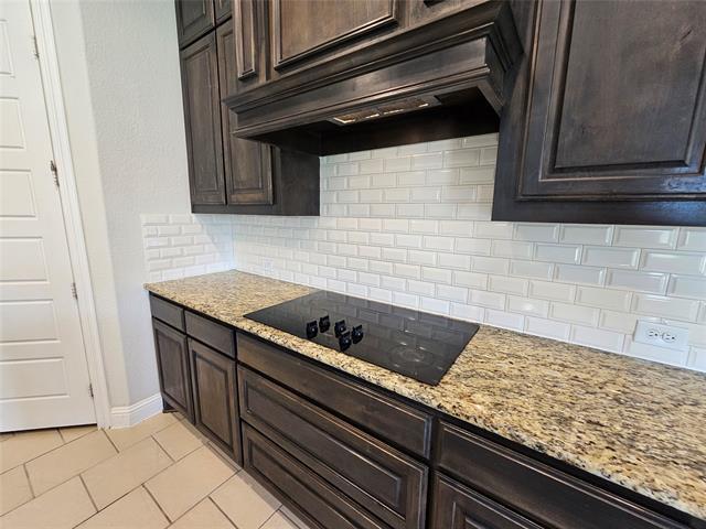 Building Photo - 210 Lariat Trail