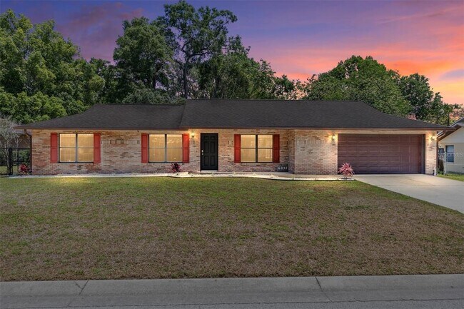 Building Photo - 6057 SE 39th Ave