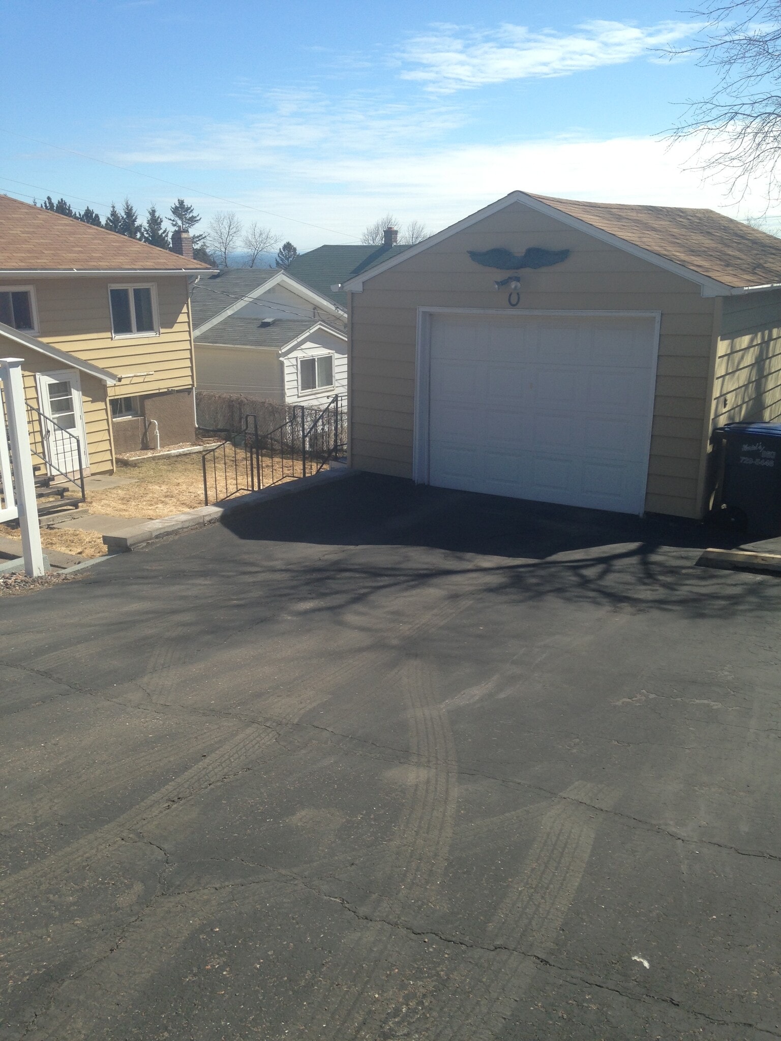 Building Photo - 529 N 11th Ave W