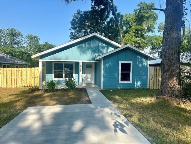 Primary Photo - 15506 NW 134th Terrace