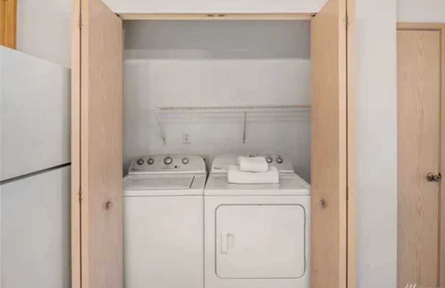 Building Photo - 7711 NE 175th St