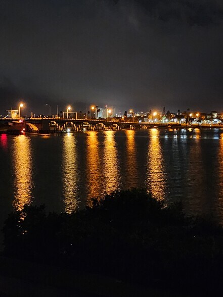 Building Photo - 7882 Sailboat Key Blvd S