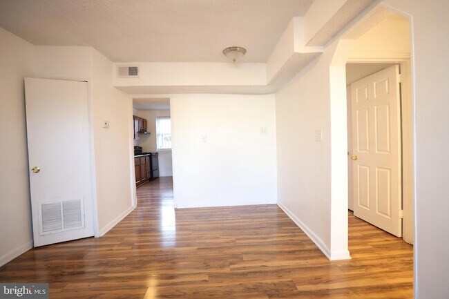 Building Photo - 4329 Halley Terrace SE