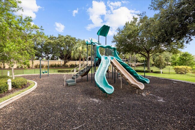 Building Photo - 7362 Pine Creek Way