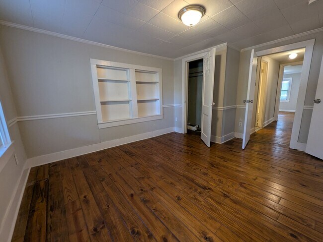 Building Photo - England1017