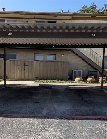 Building Photo - 10650 Steppington Dr