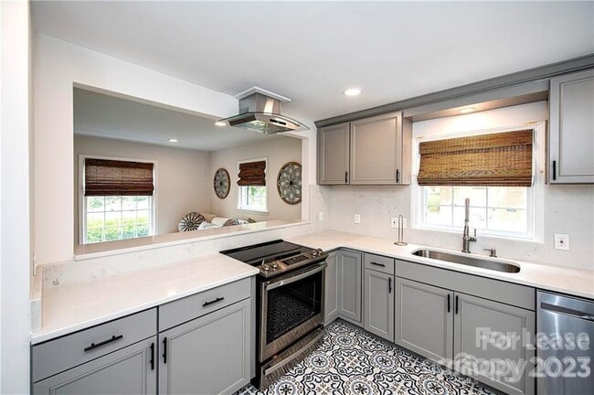 Building Photo - 6719 Bradstock Ln