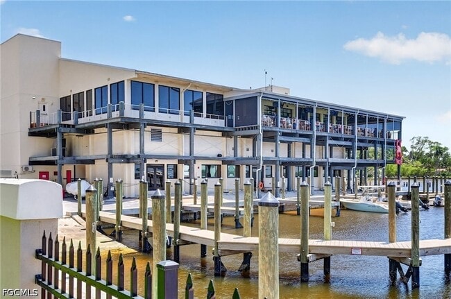 Building Photo - 1900 Virginia Ave