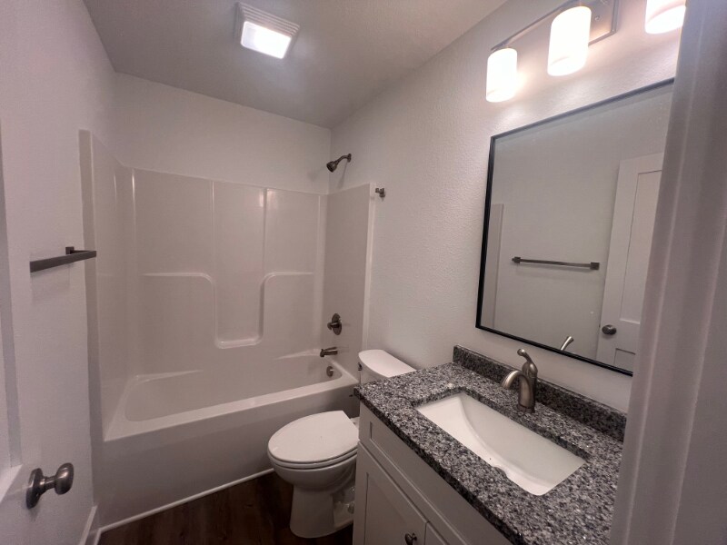 Building Photo - 304 Indian Dr