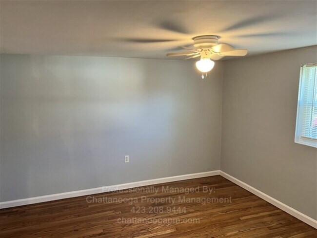 Building Photo - 310 S Parkdale Ave