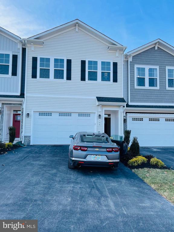 Building Photo - 106 Choke Cherry Ct