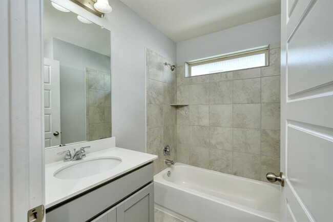 Building Photo - 748 Nautical Lp