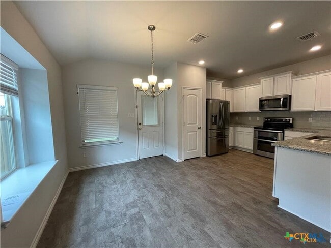 Building Photo - 6161 Lavaca Dr