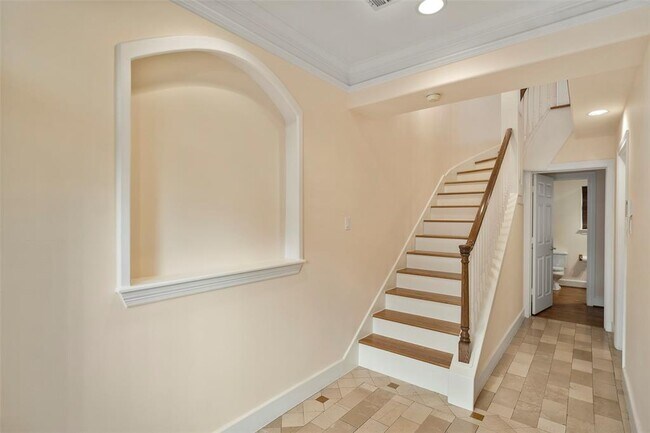 Building Photo - 4008 Childress St