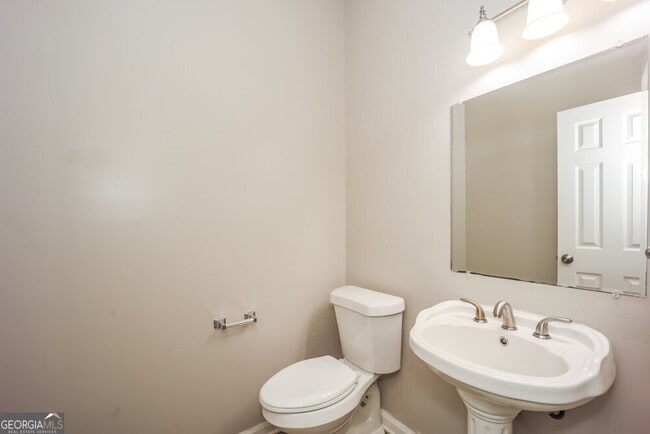 Building Photo - 4250 Winding Trail Way