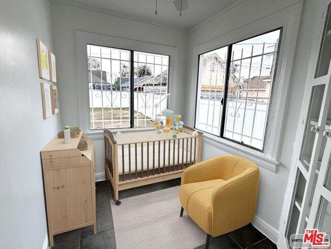 Building Photo - 540 W 107th St