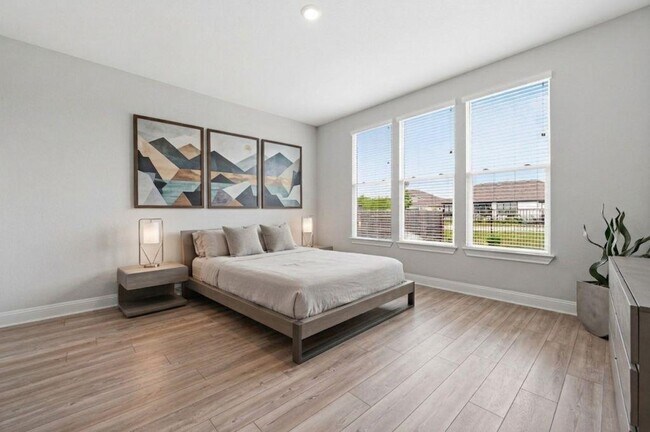Building Photo - 513 Barnhill Lp